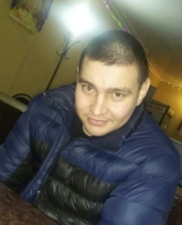 Артём